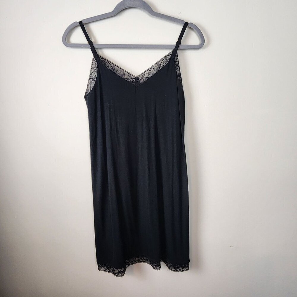 SOMA  cool nights black cami chemise sz XS women lace trim bra